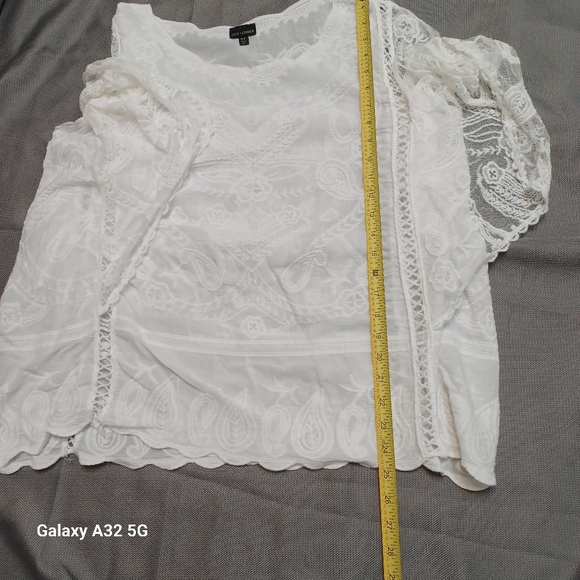 Coco + Carmen Women Size S/M White Lace Swim Cover-Up - Picture 15 of 17